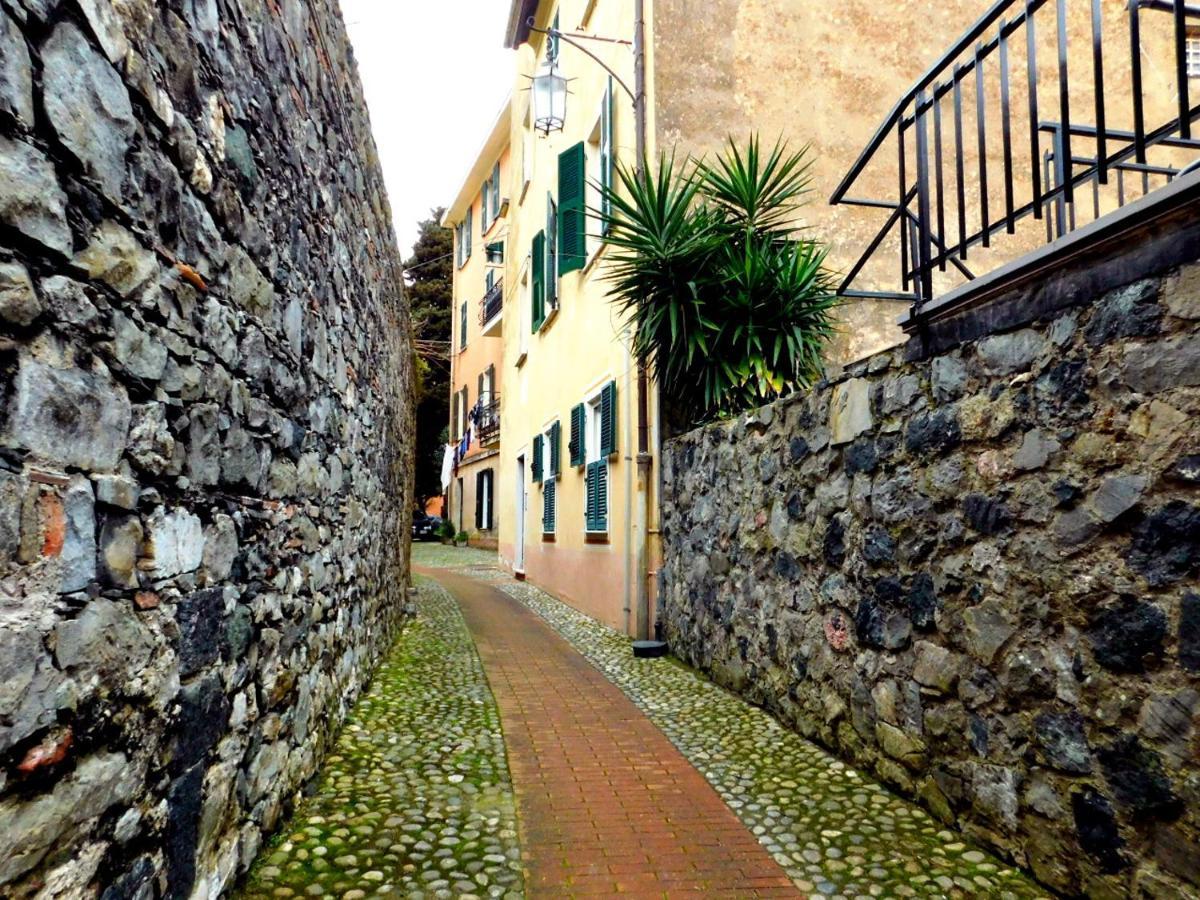 Bellissima Casa Nel Centro Storico!!! Leilighet Levanto Eksteriør bilde