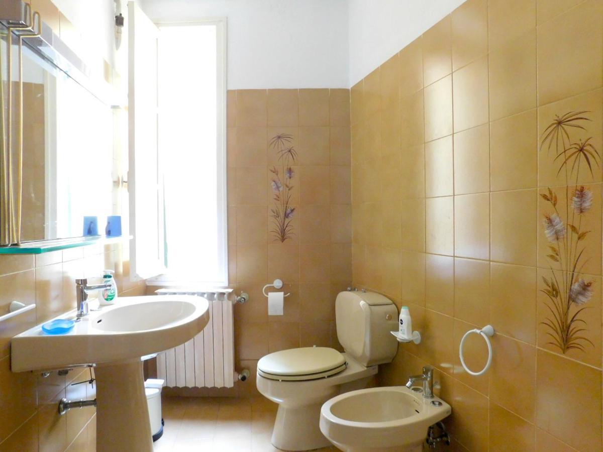 Bellissima Casa Nel Centro Storico!!! Leilighet Levanto Eksteriør bilde